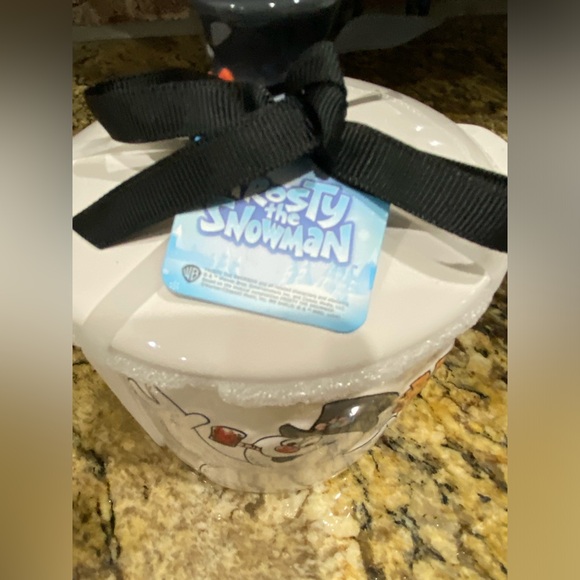 Rae Dunn Disney FROSTY THE SNOWMAN covered mini baking dish -Brand new! LAST ONE - Picture 5 of 7